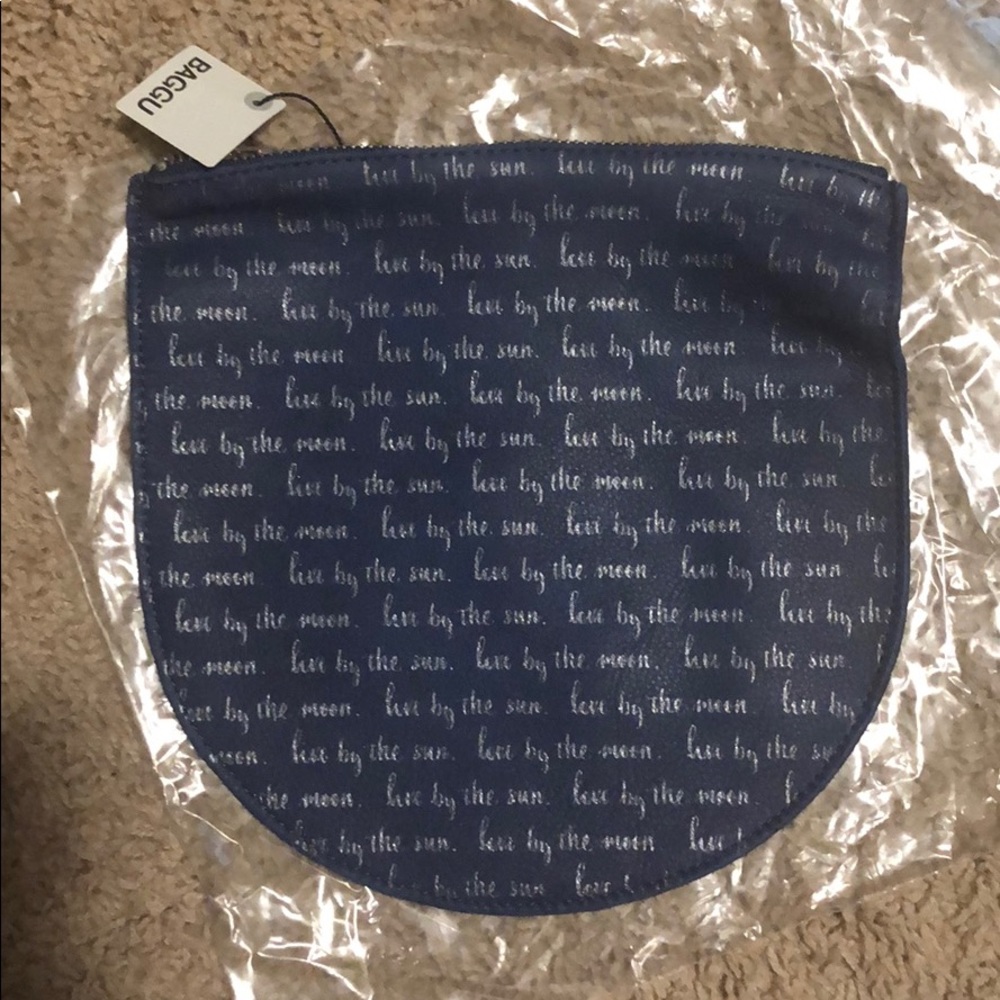 Live by the sea, love by the moon Baggu pouch.